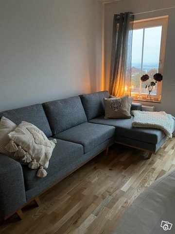 image of Sparsamt använd divansoff - 