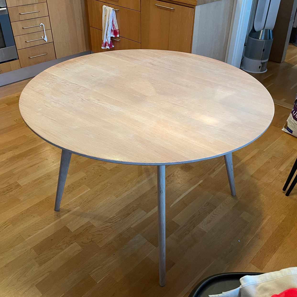 image of matbord  ekfaner 115 cm - Stockholm