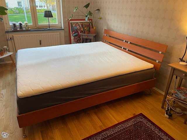 image of 180Cm säng + bra sängram - 