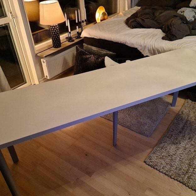 image of Skrivbord 60x200 - 