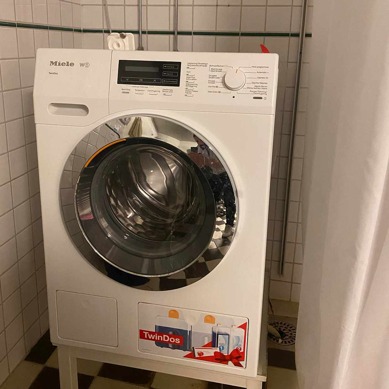 image of Washer and dryer - 