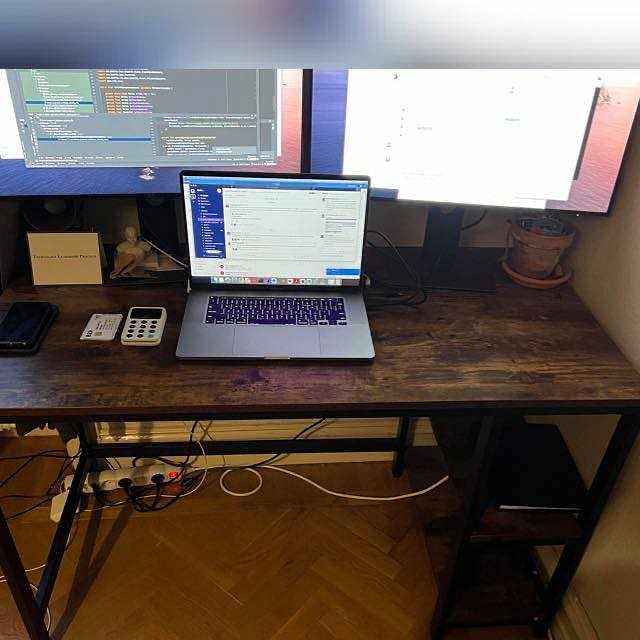 image of Pickup and deliver desk - 