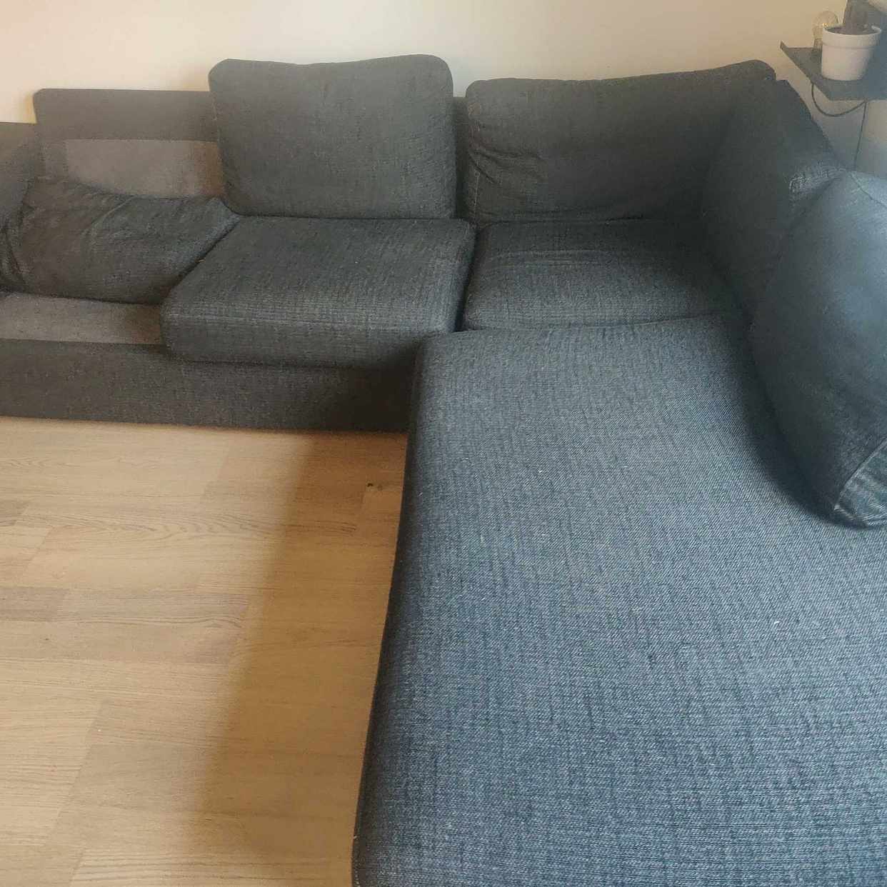 image of Soffa till återvinning - Sundbyberg