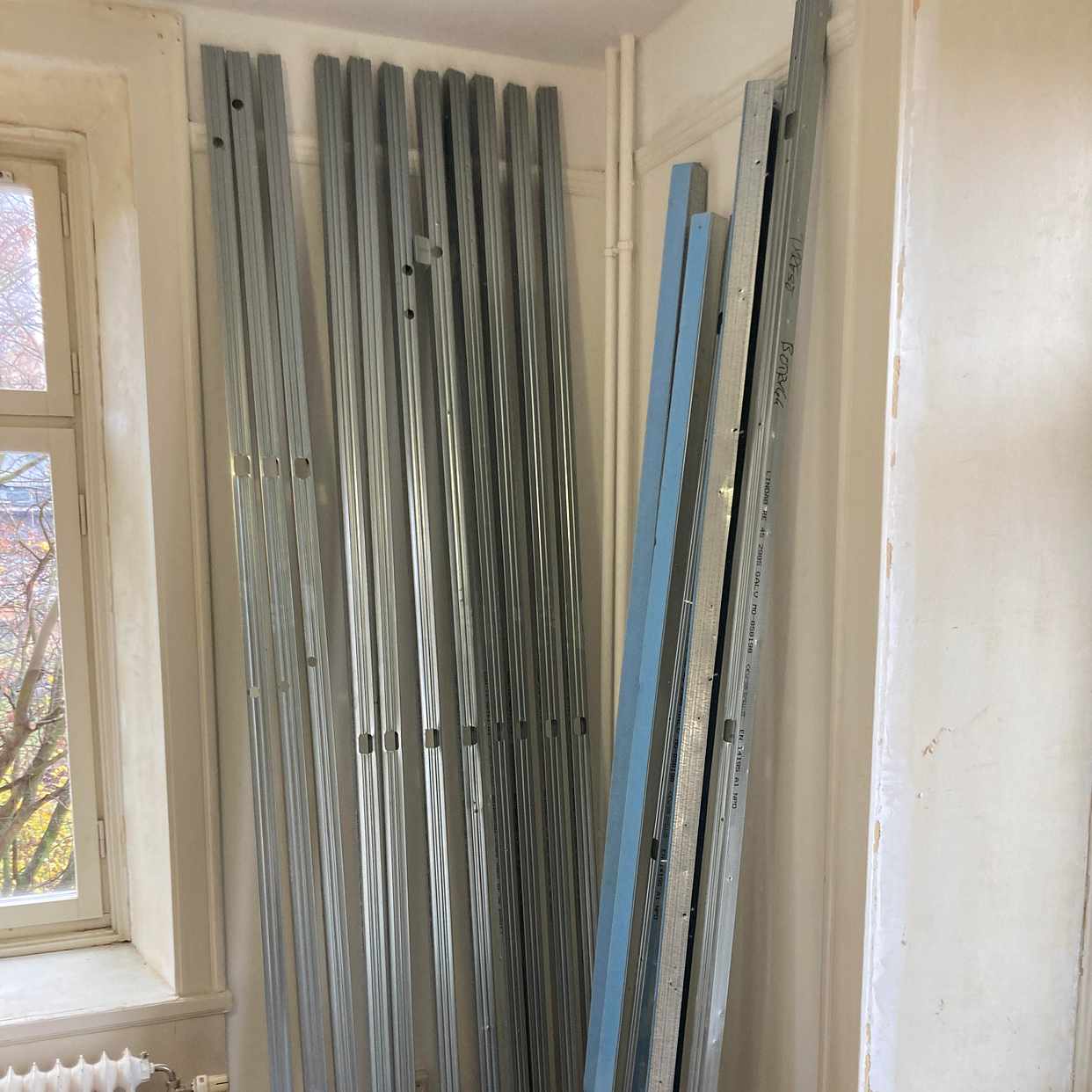 image of Lindab aluminiumstänger - Stockholm