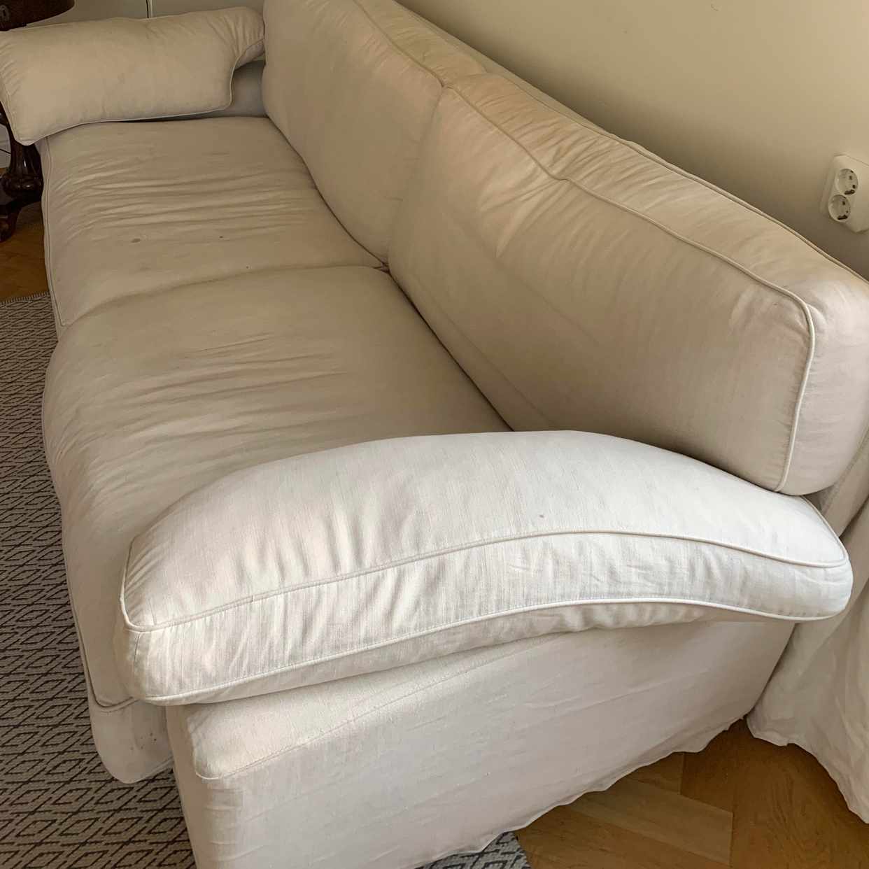 image of Soffa, vit - Bromma