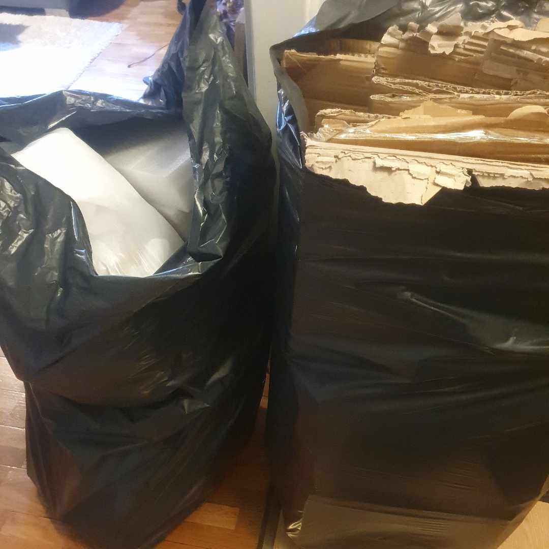 image of Cardboard, plastic, pant - Hägersten
