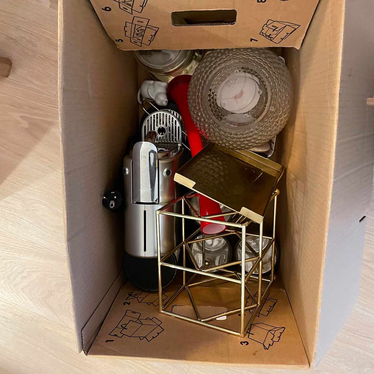 image of Nespressomaskin + diverse - Stockholm