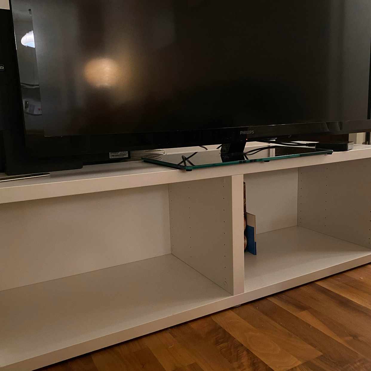image of Cabinet and chairs - Göteborg