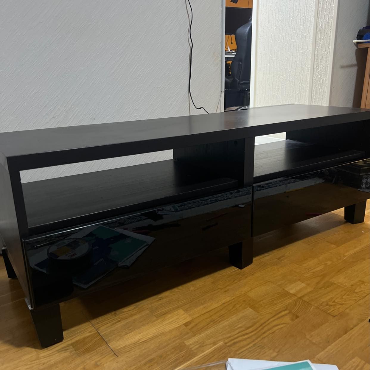 image of TV Bänk - Kista