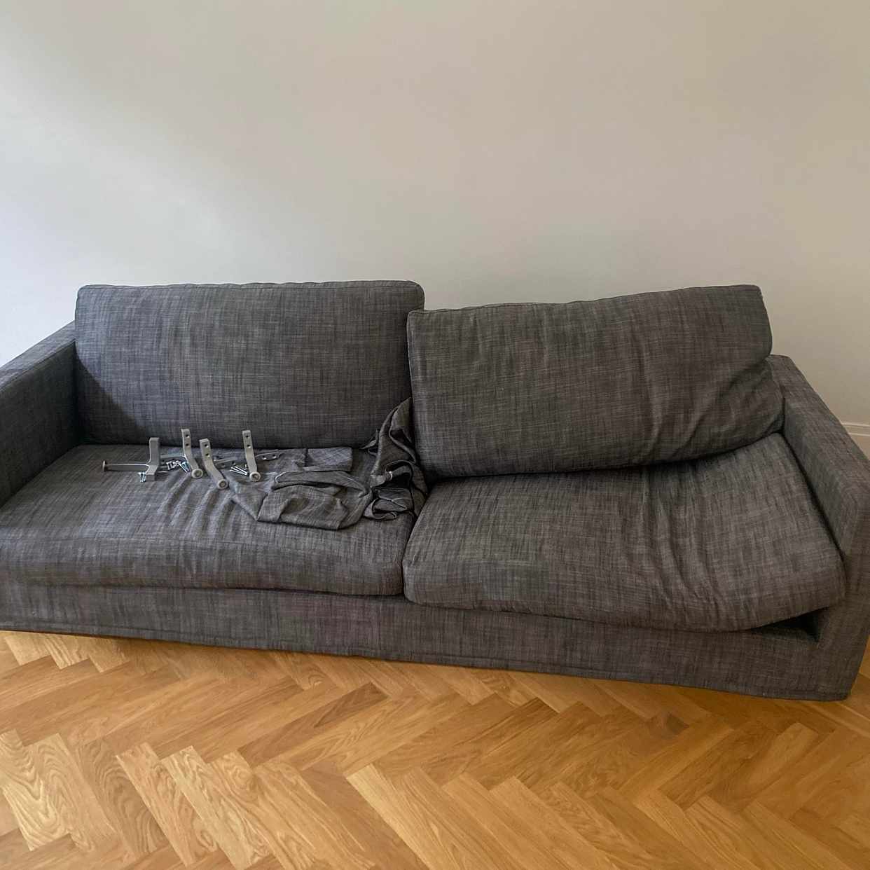 image of Move sofa and bed - 