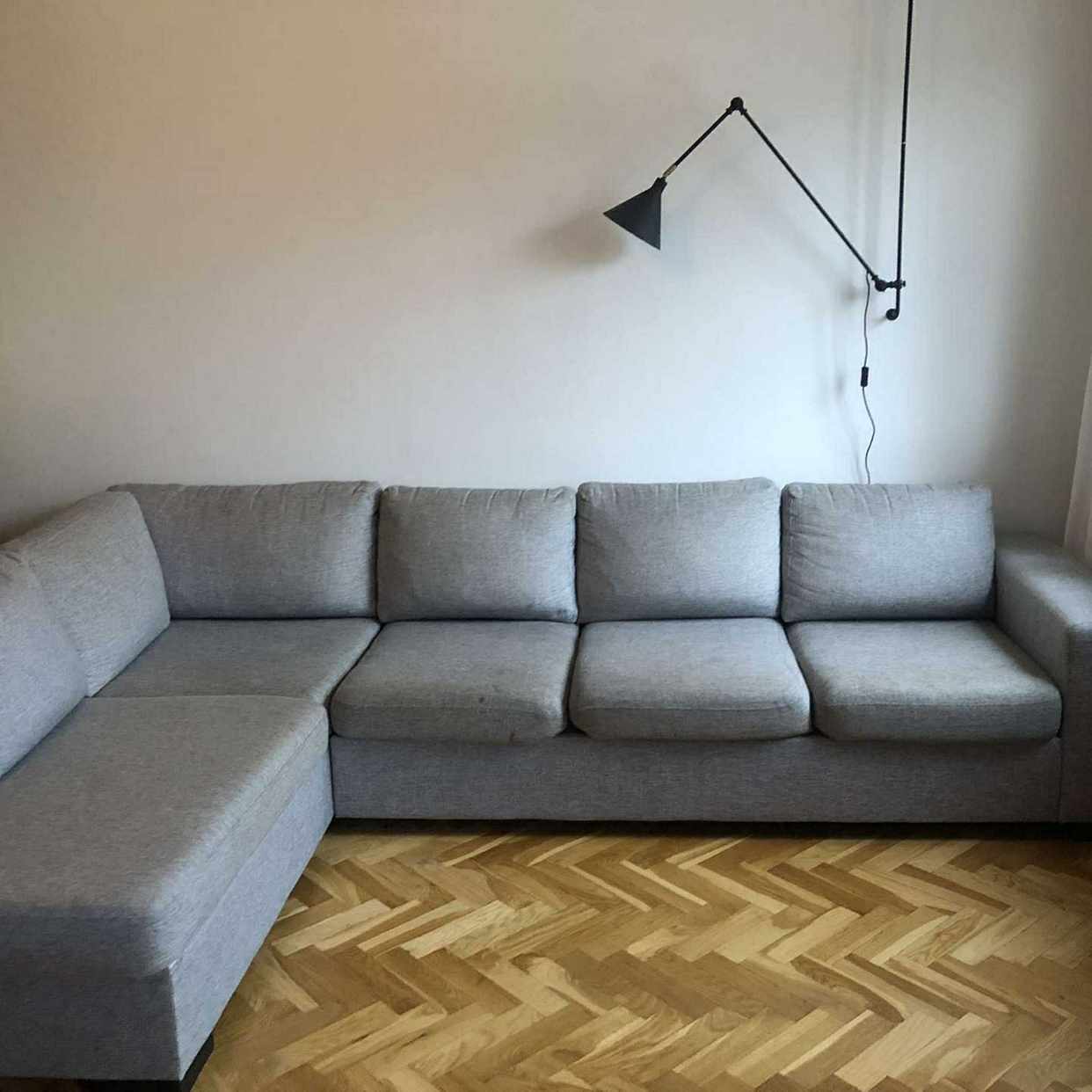 image of Soffa bortskänkes - Hägersten