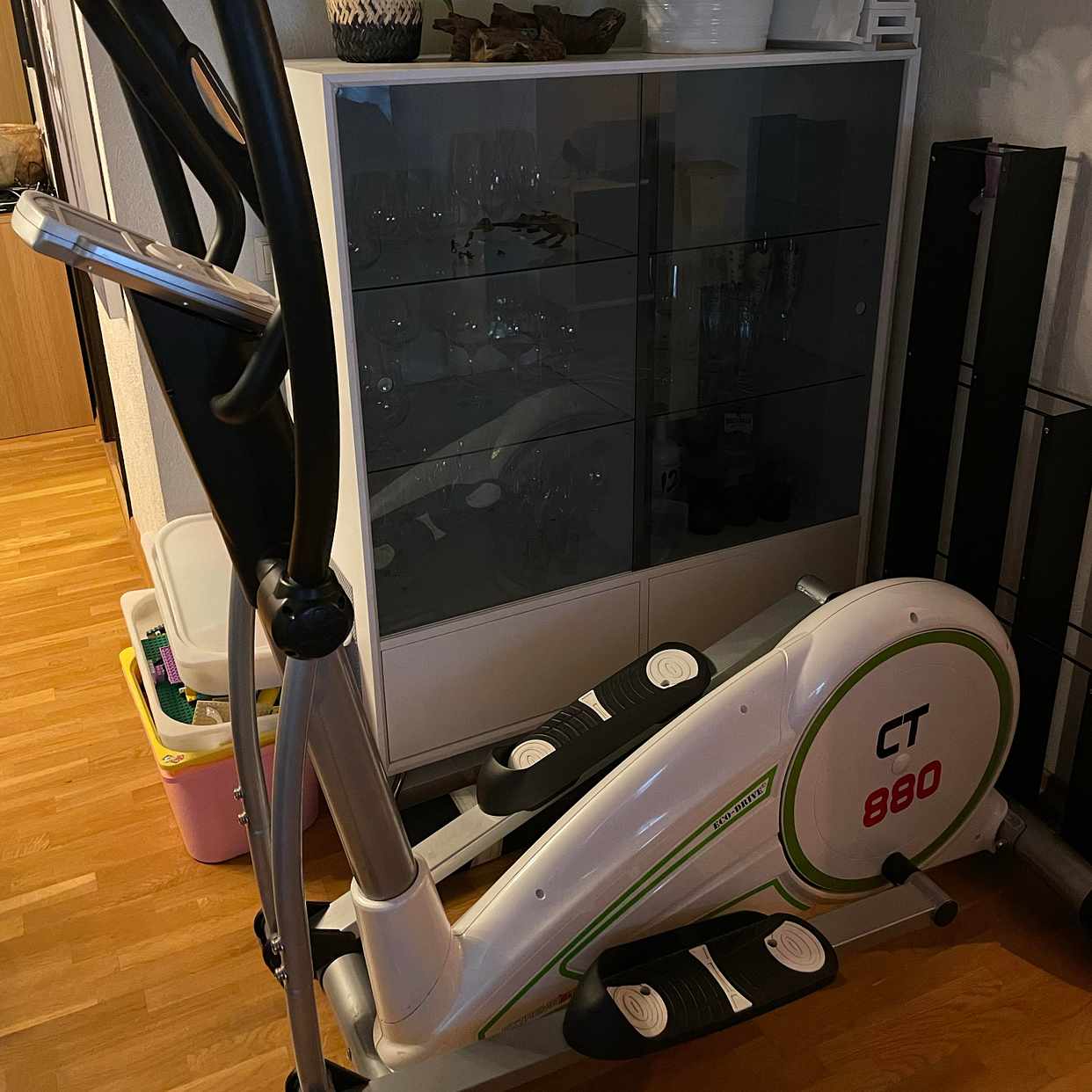 image of Bortskänkes crosstrainer - Järfälla