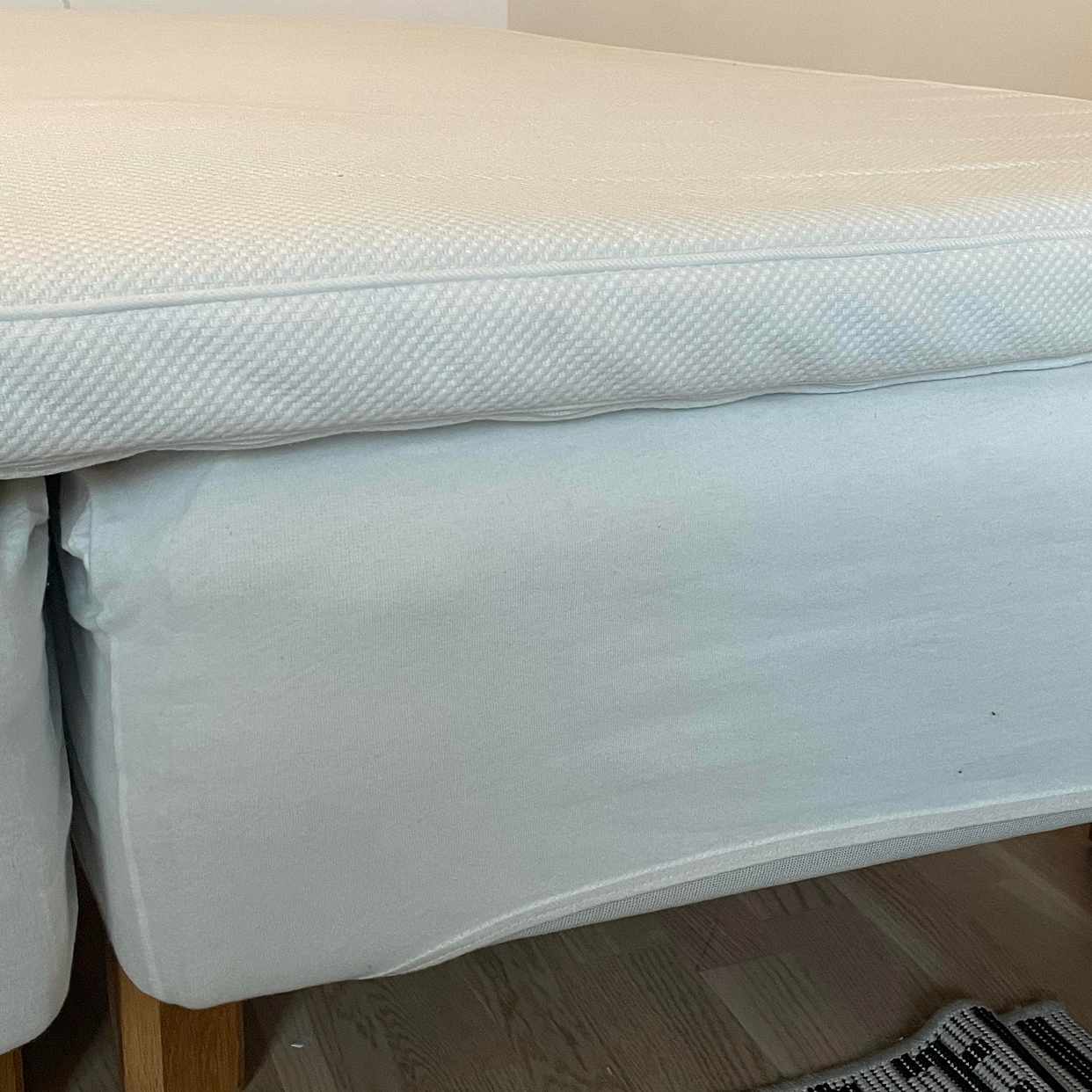 image of 160 cm säng - Solna