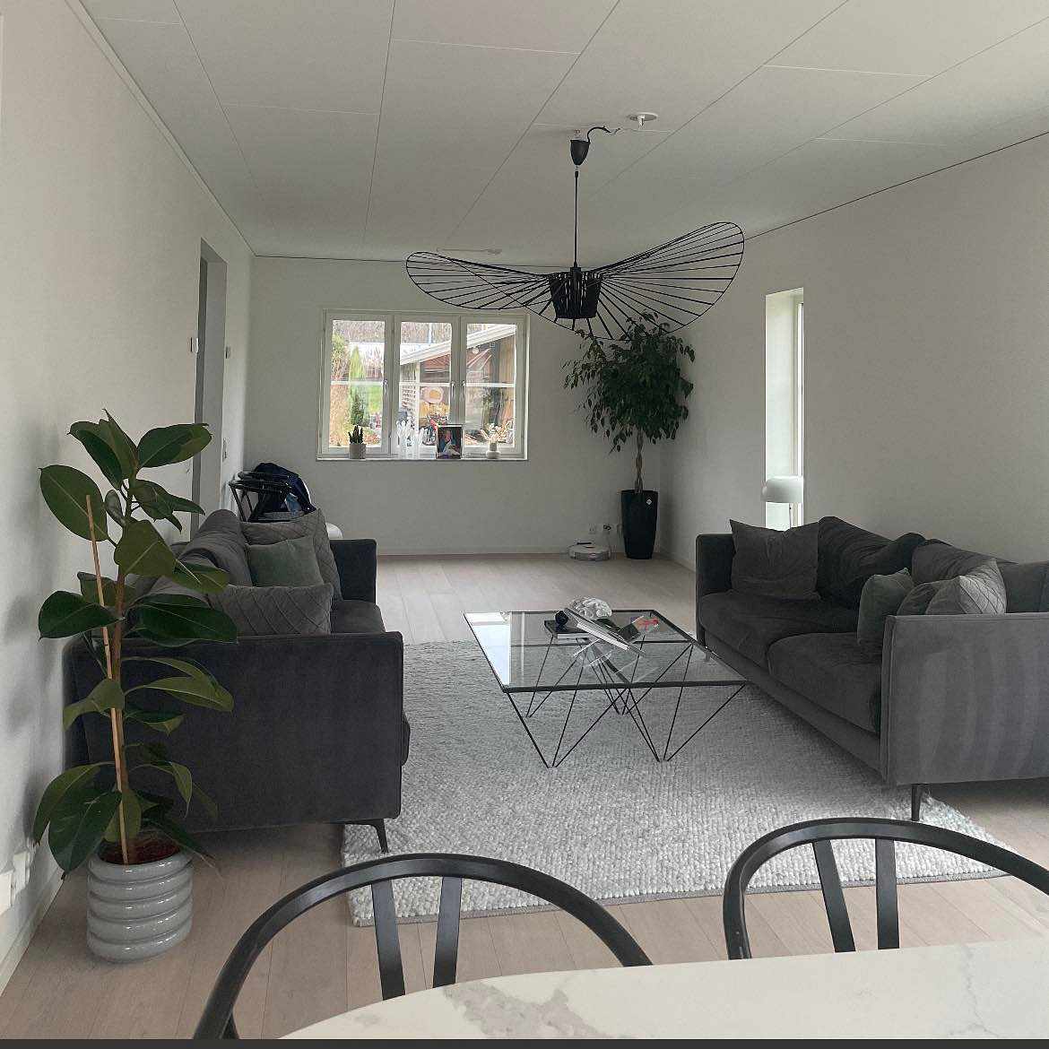 image of Hämta två soffor - 