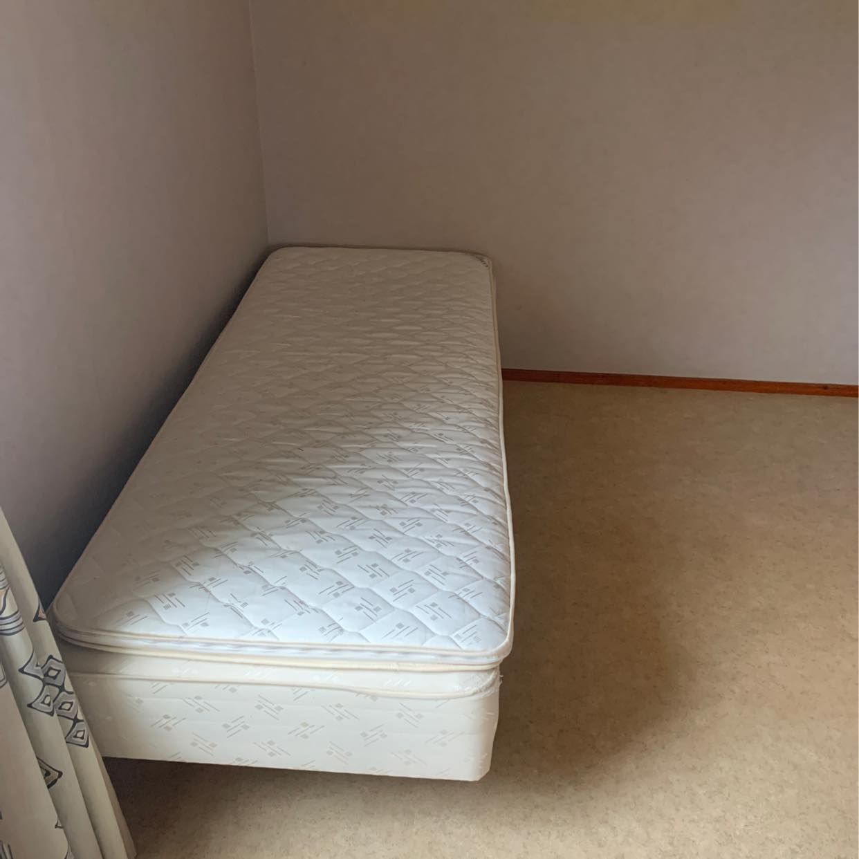 image of Möbler till återvinning - Trollhättan