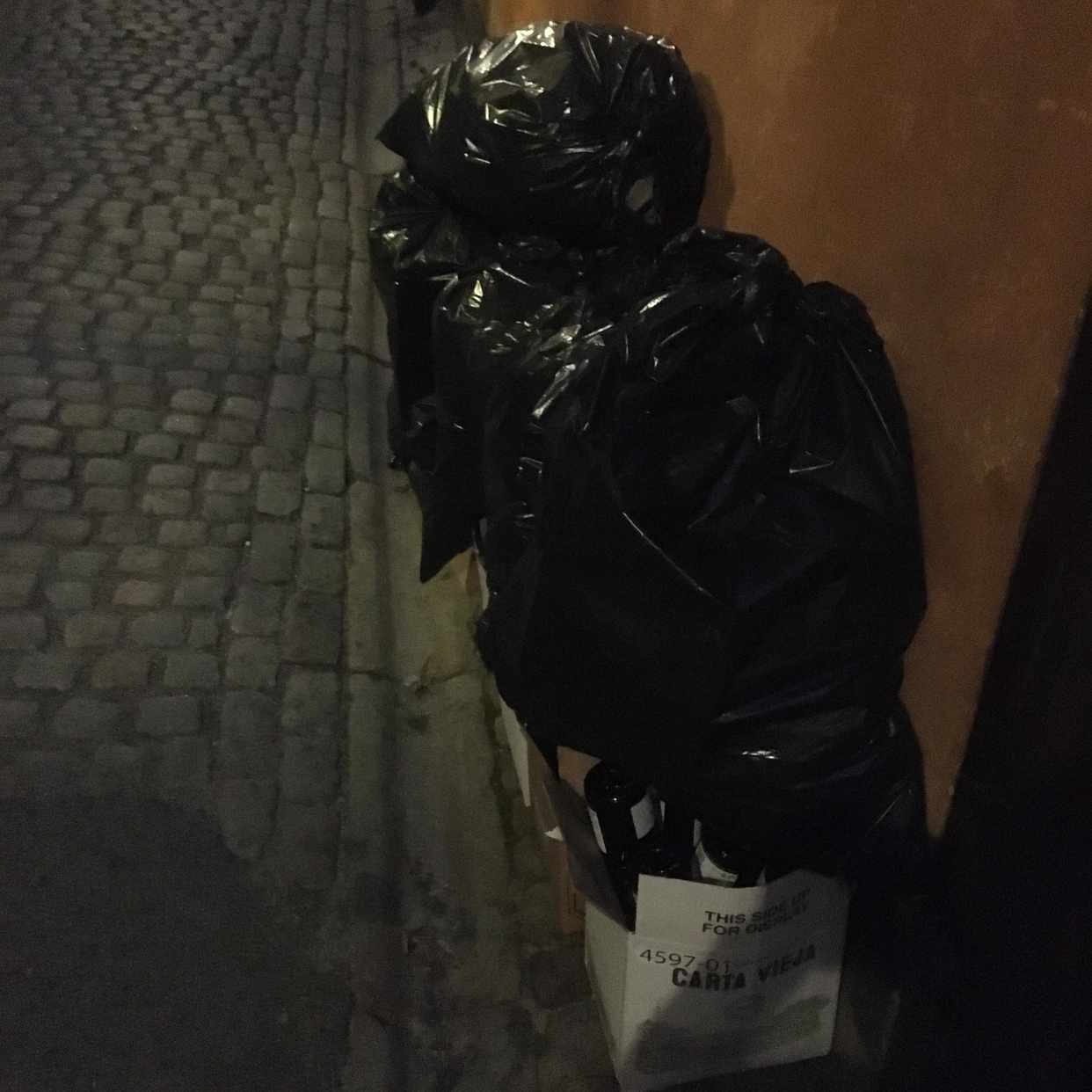 image of Garbage after the party - Stockholm