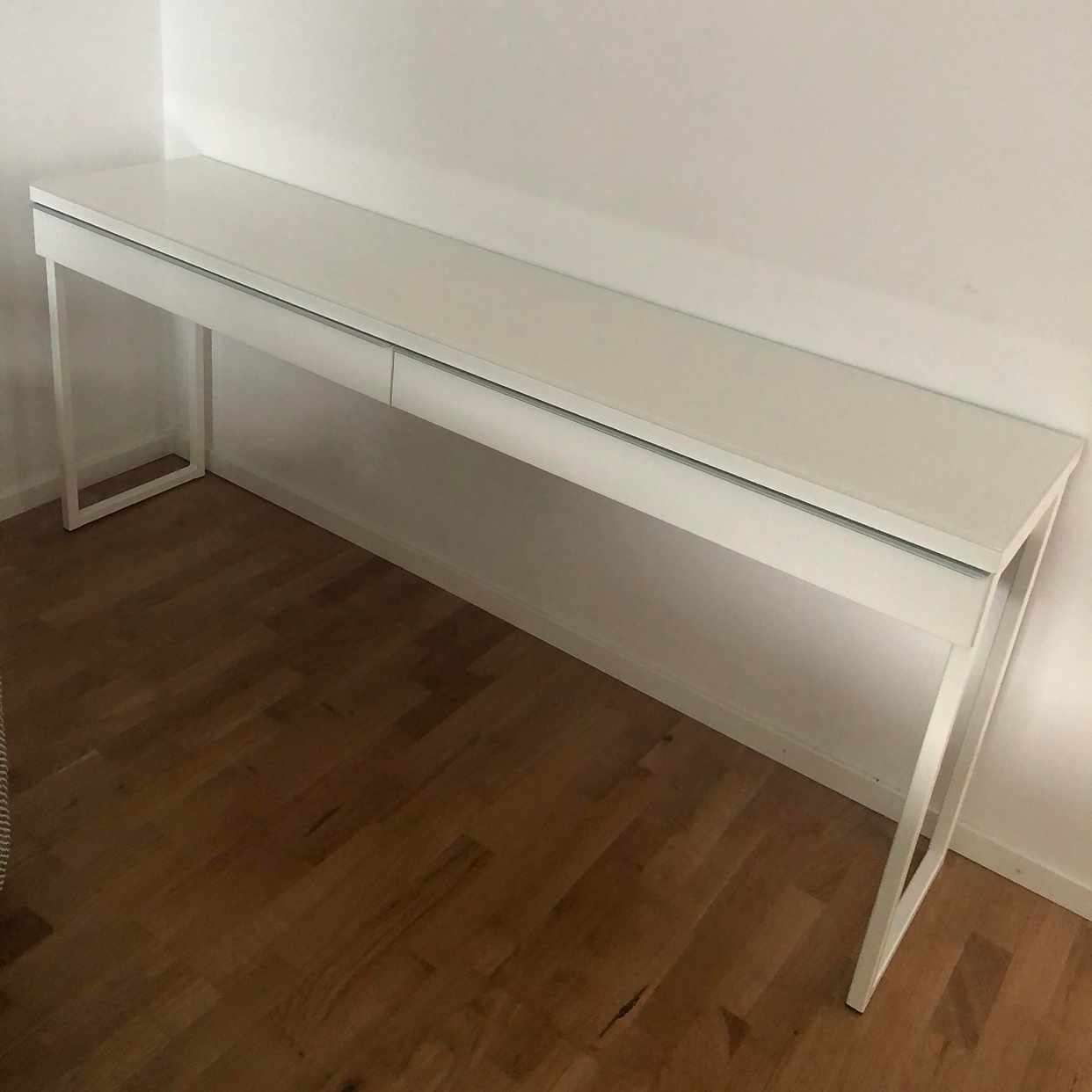 image of Flytta bord + skrivbord - 