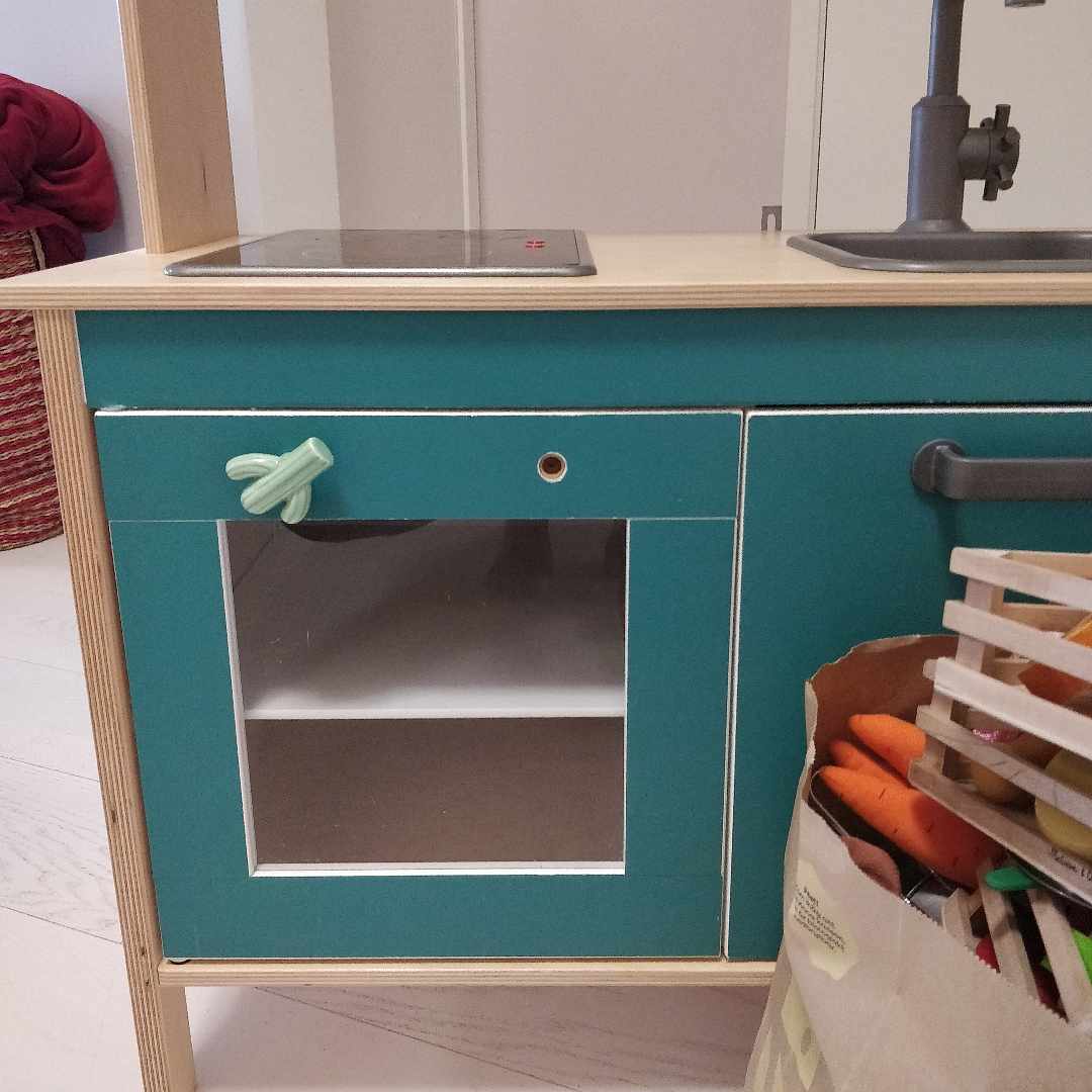 image of Play kitchen + food - Solna