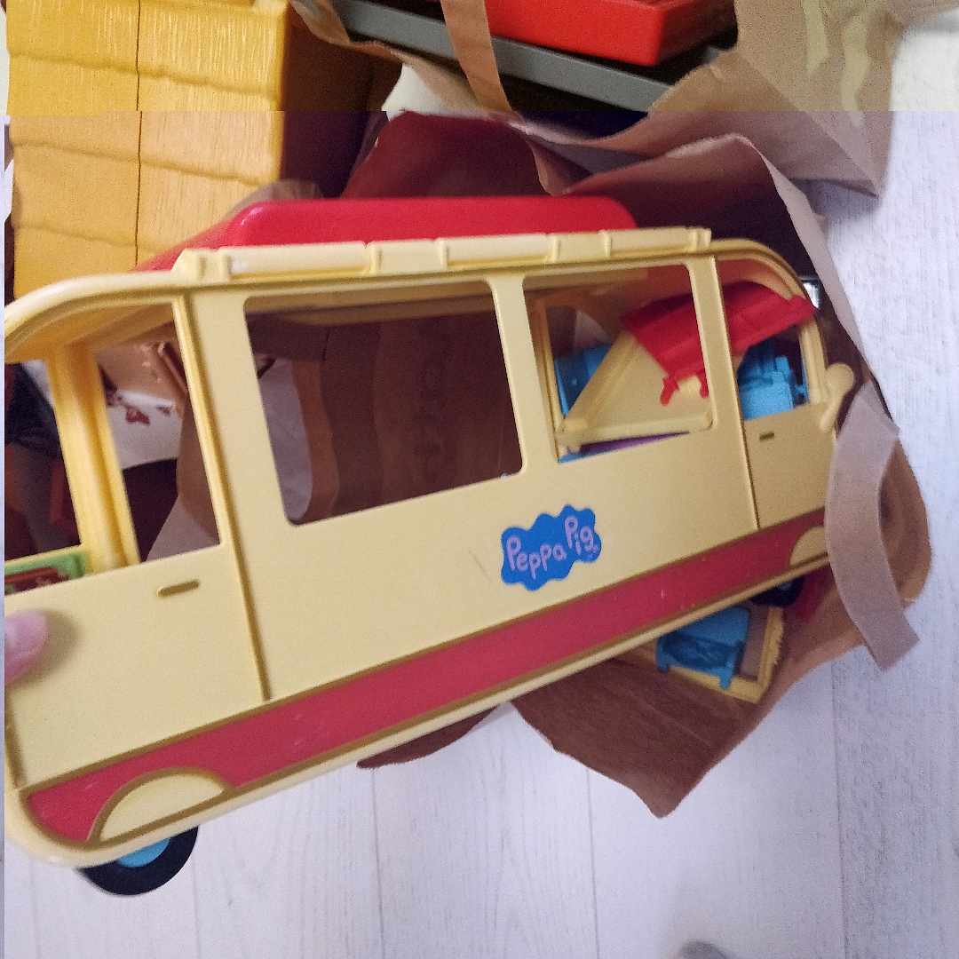 image of Toys (pirate ship, Peppa) - Solna