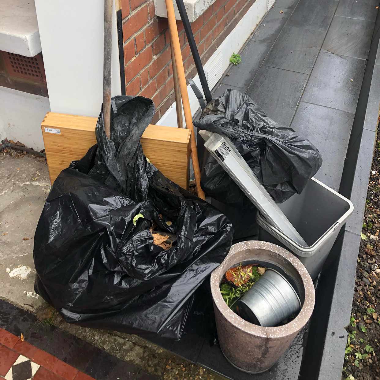image of Random items per pic - London