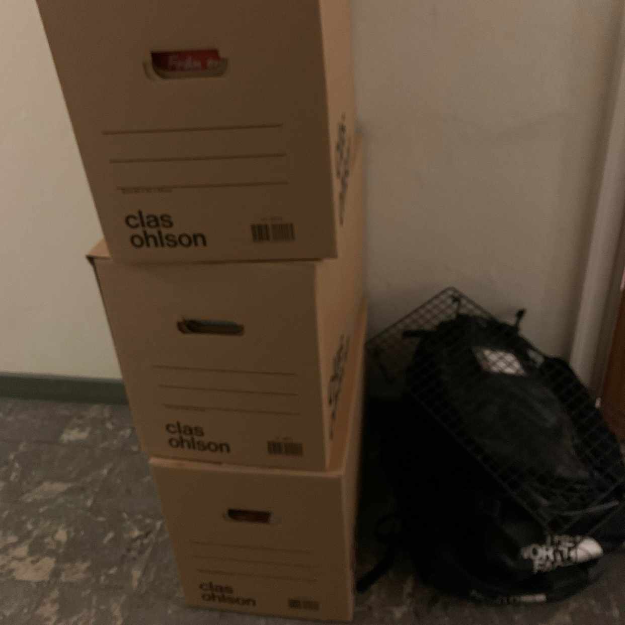 image of 3 kartonger 1 väska mm - 