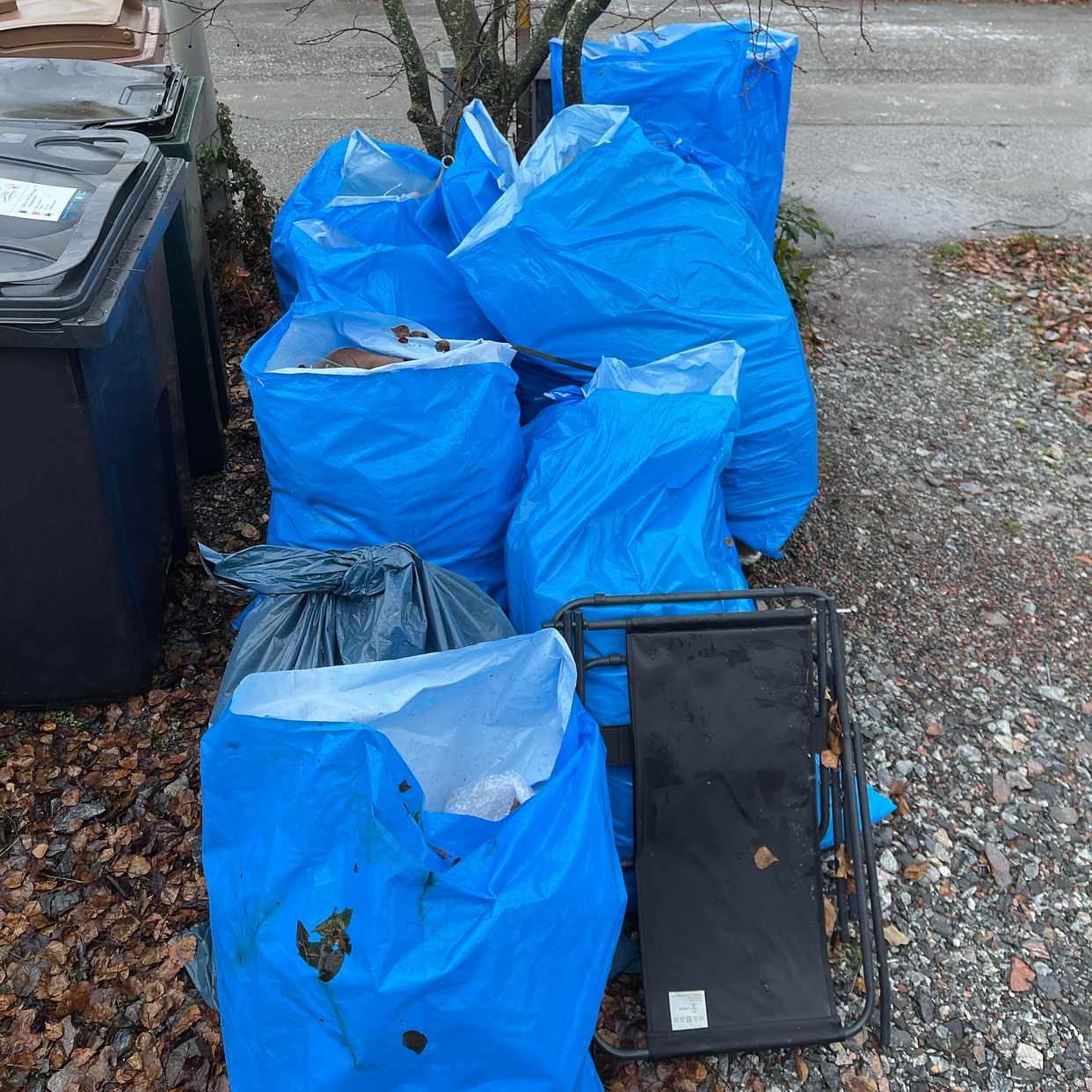 image of Hämta till återvinningen - Bromma