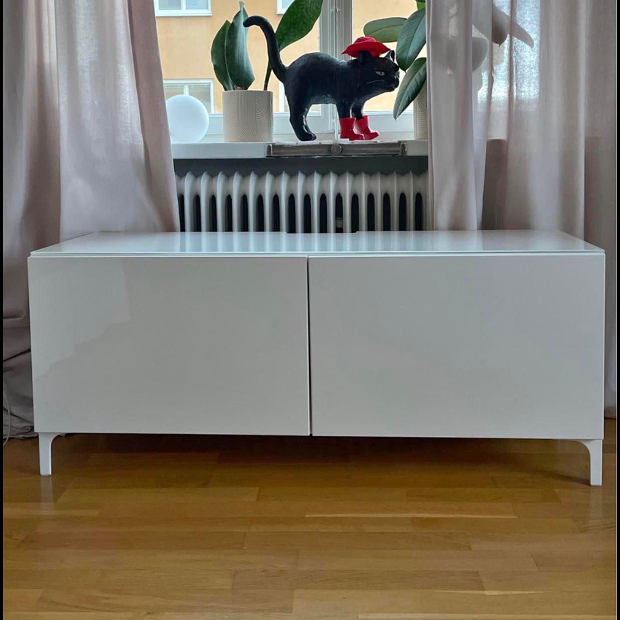 image of Hämta tv-bänk - 