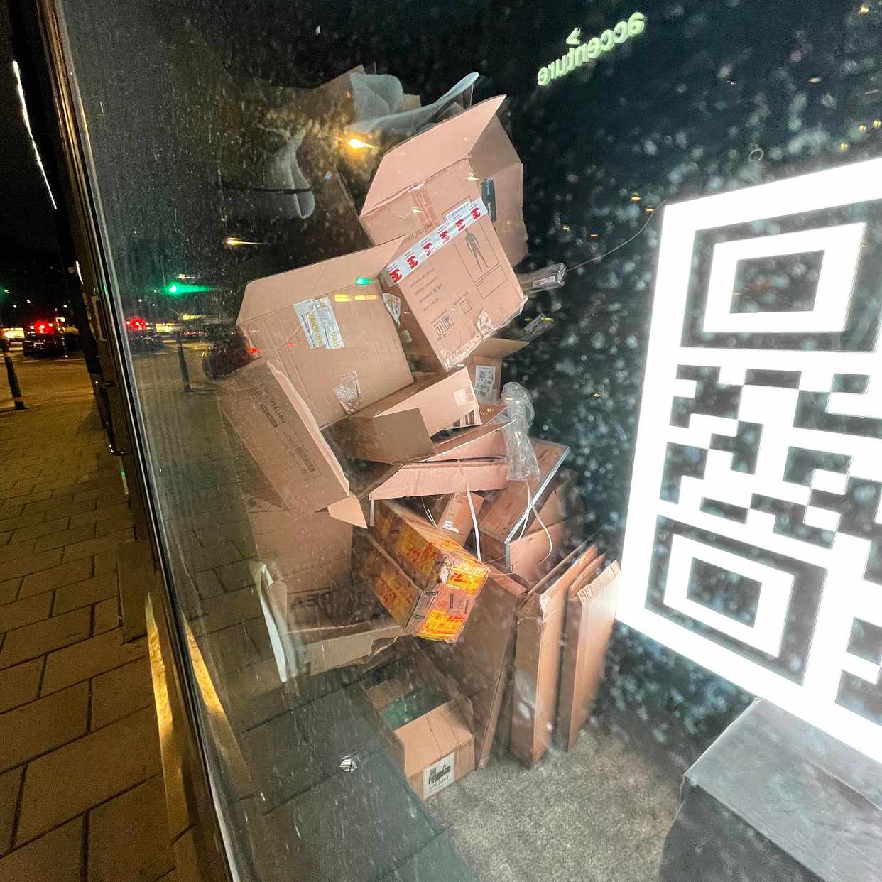 image of Remove boxes + woodcrates - Stockholm
