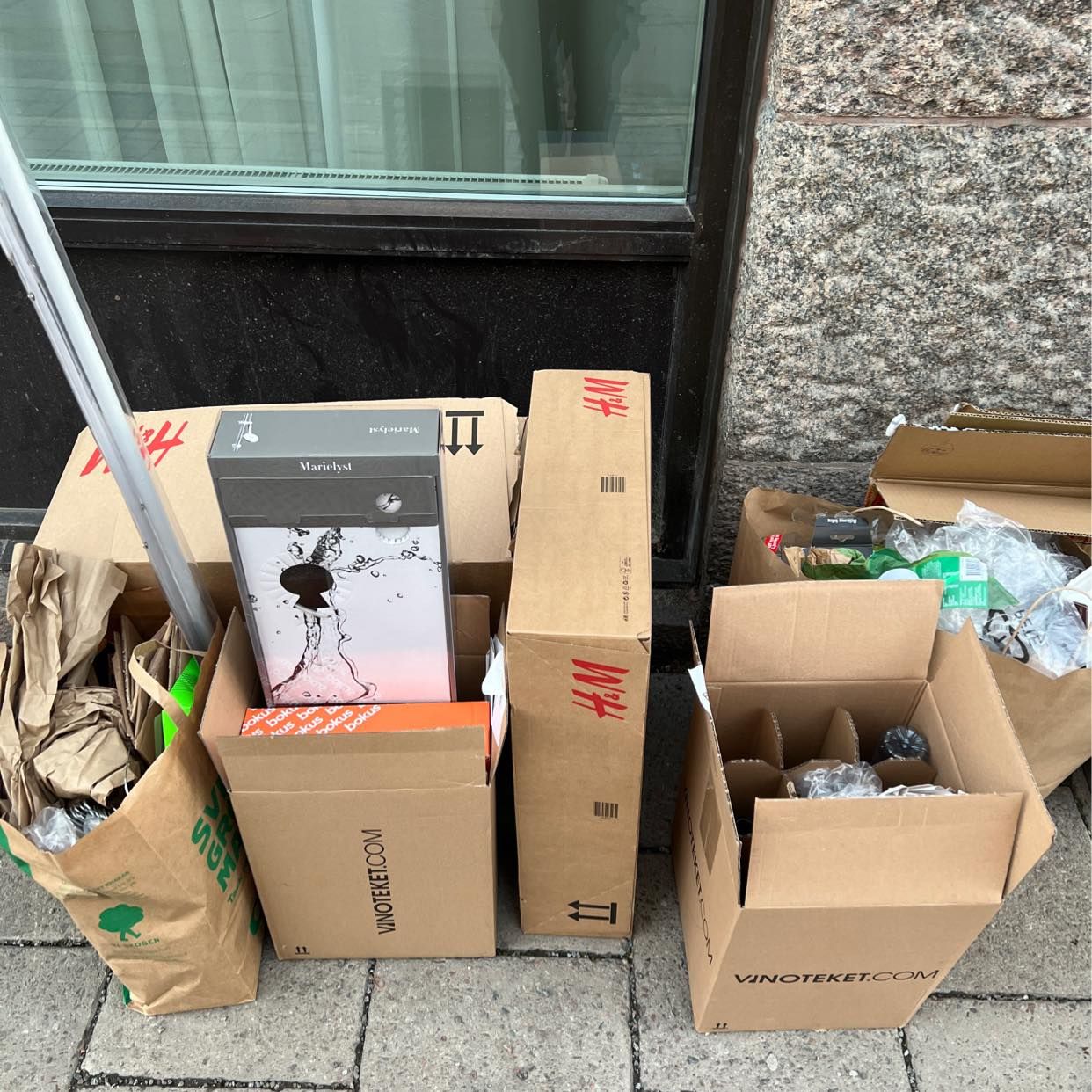 image of Throw away - Stockholm