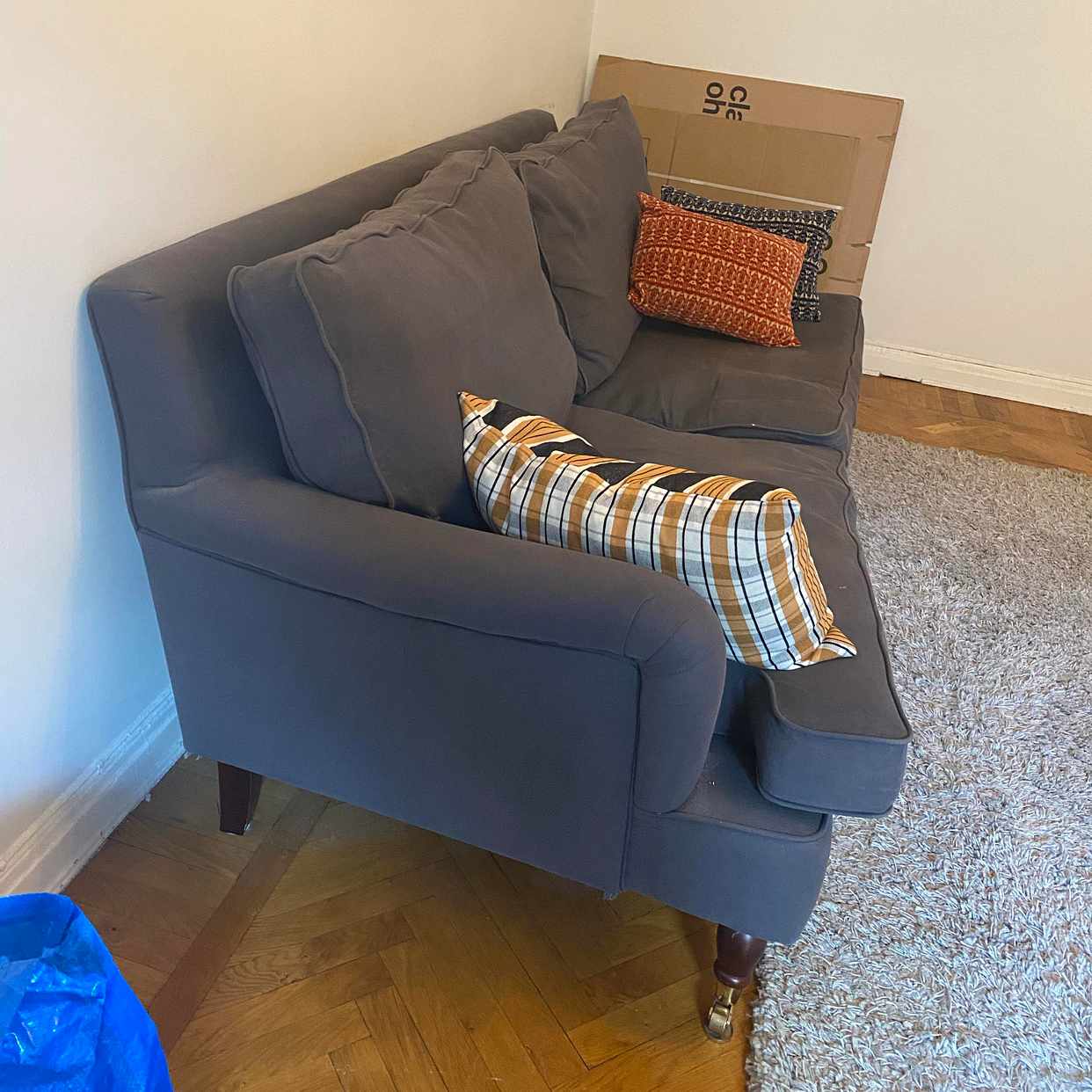 image of Soffa och matta - Stockholm