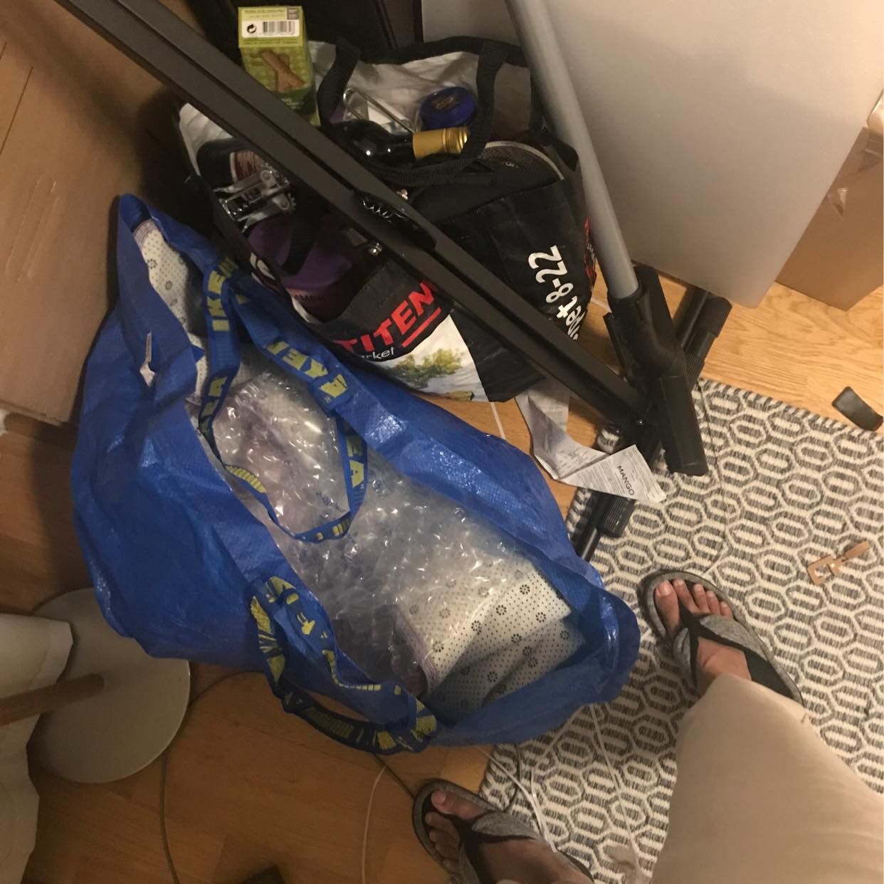 image of I have few boxes to move - 