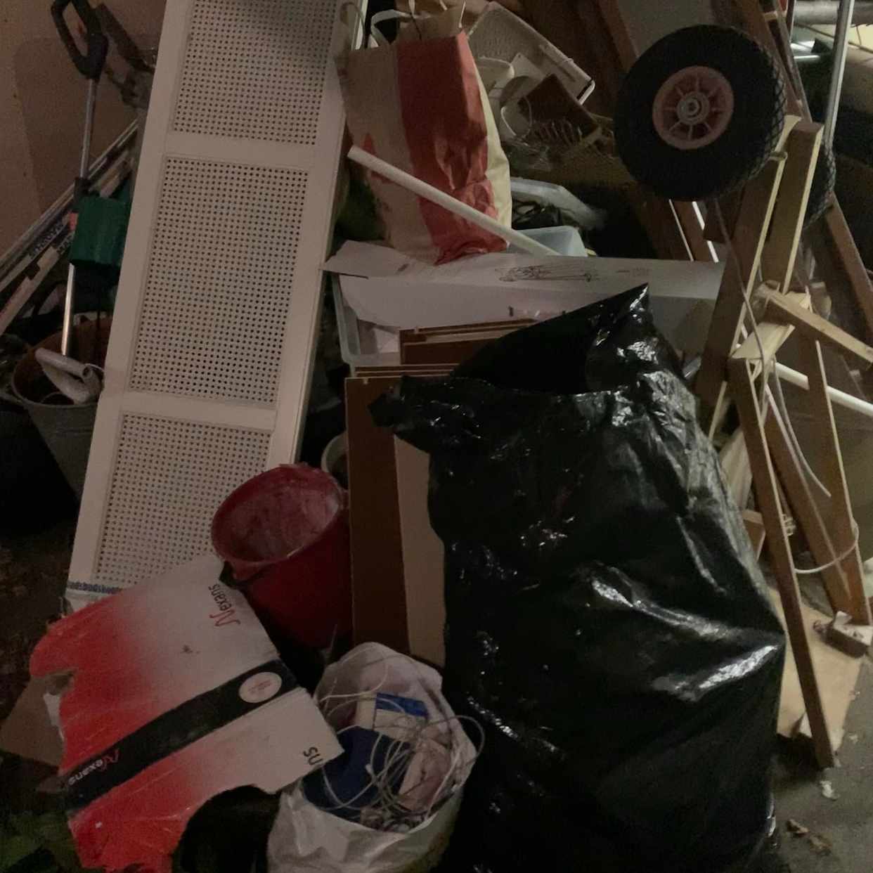 image of Köra till återvinning - Vendelsö