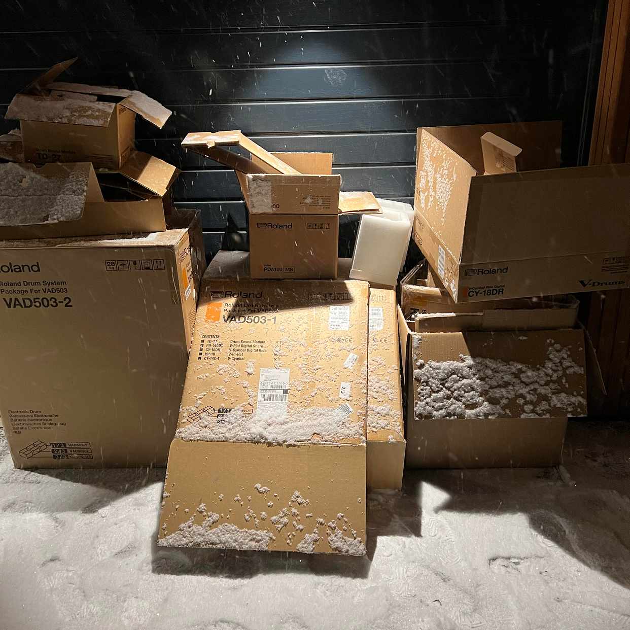 image of Recycle cardboard and pla - Danderyd