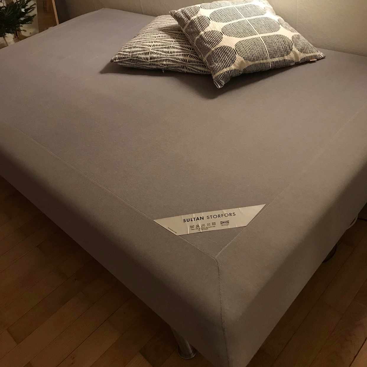 image of 120 cm Resårbotten med be - Stockholm