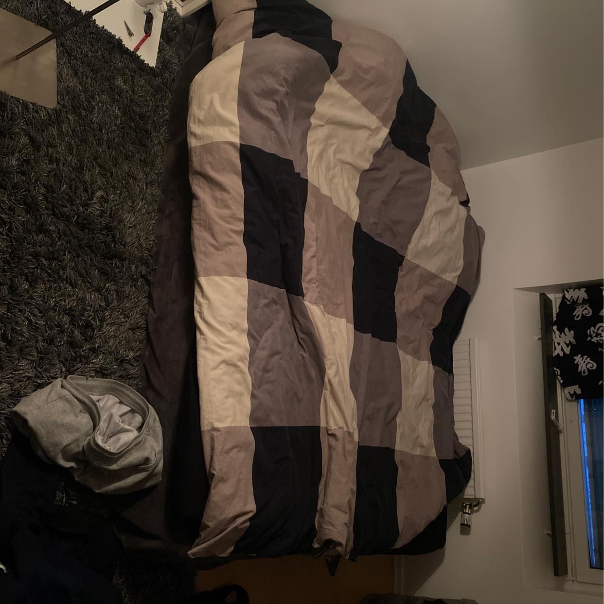 image of 3 sängar, två soffor - 