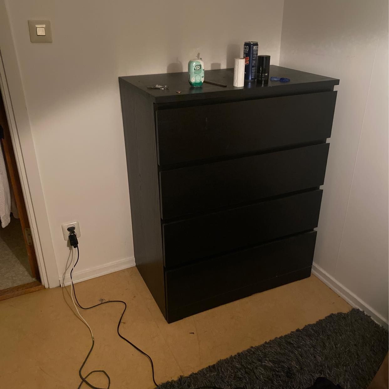 image of 3 sängar, två soffor - 