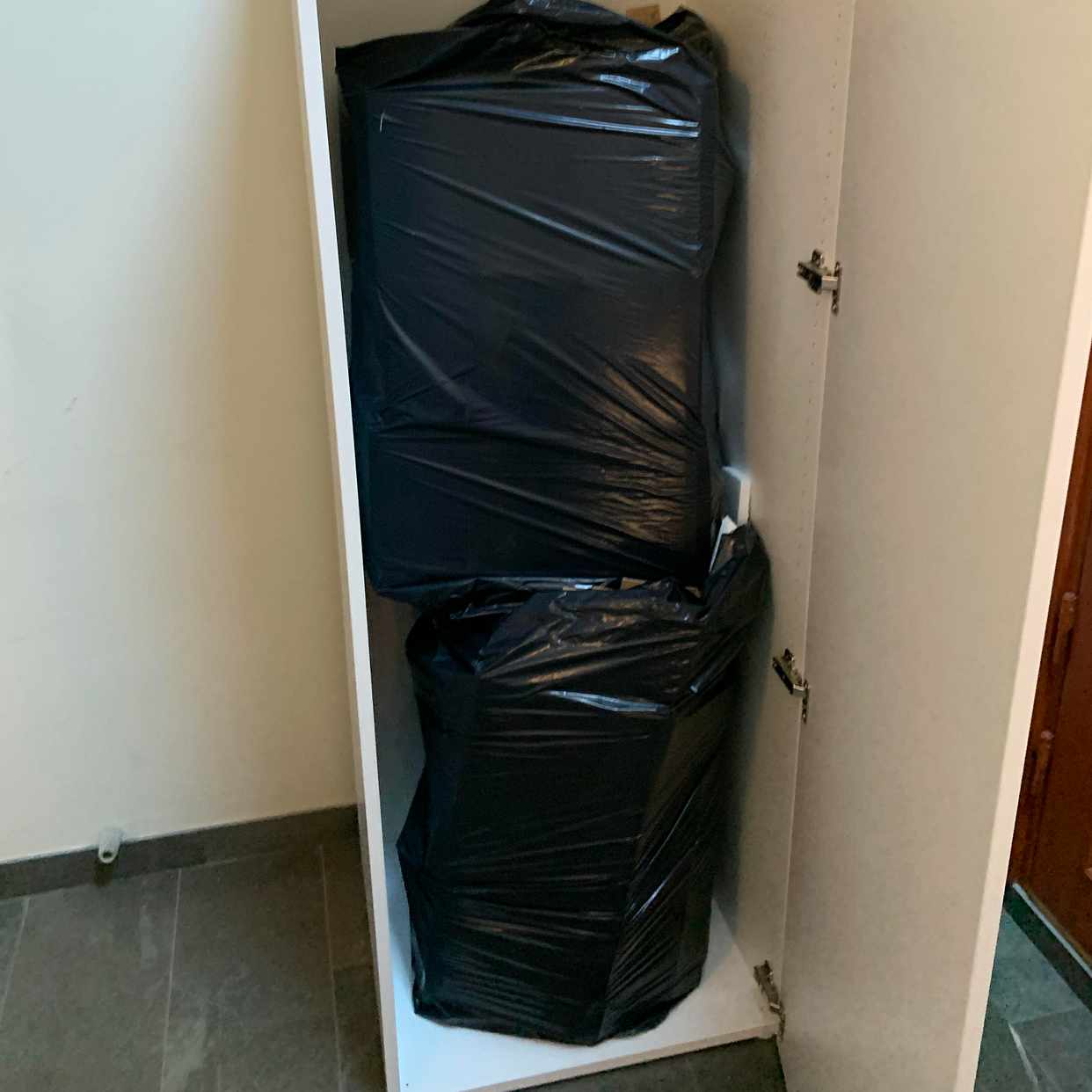 image of Closets, drawer & waste - Stockholm