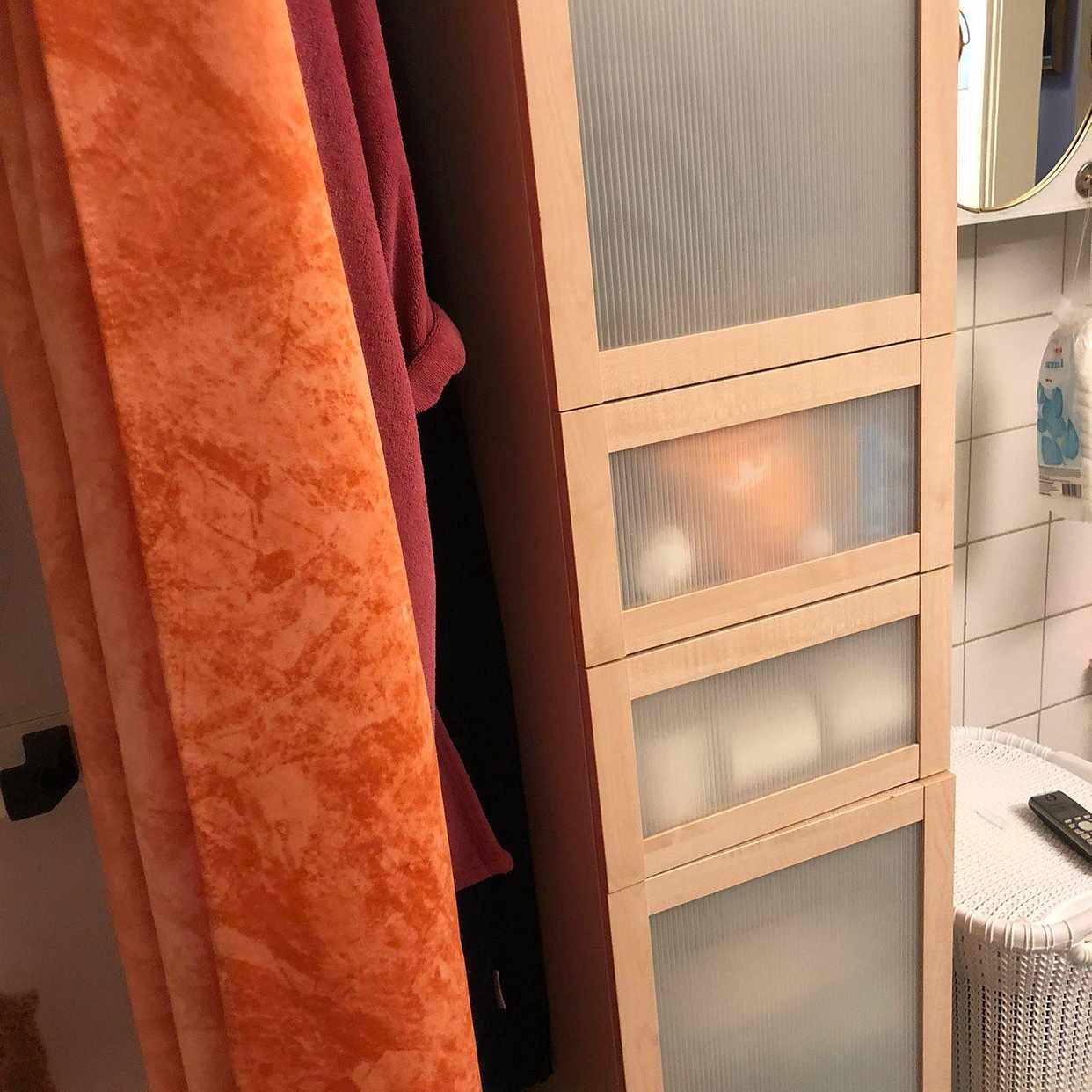 image of Skåpbil med 2 personer - 
