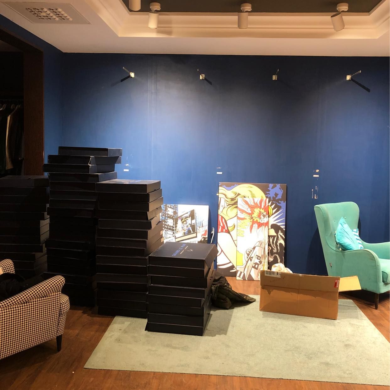image of Move stuff from our store - 