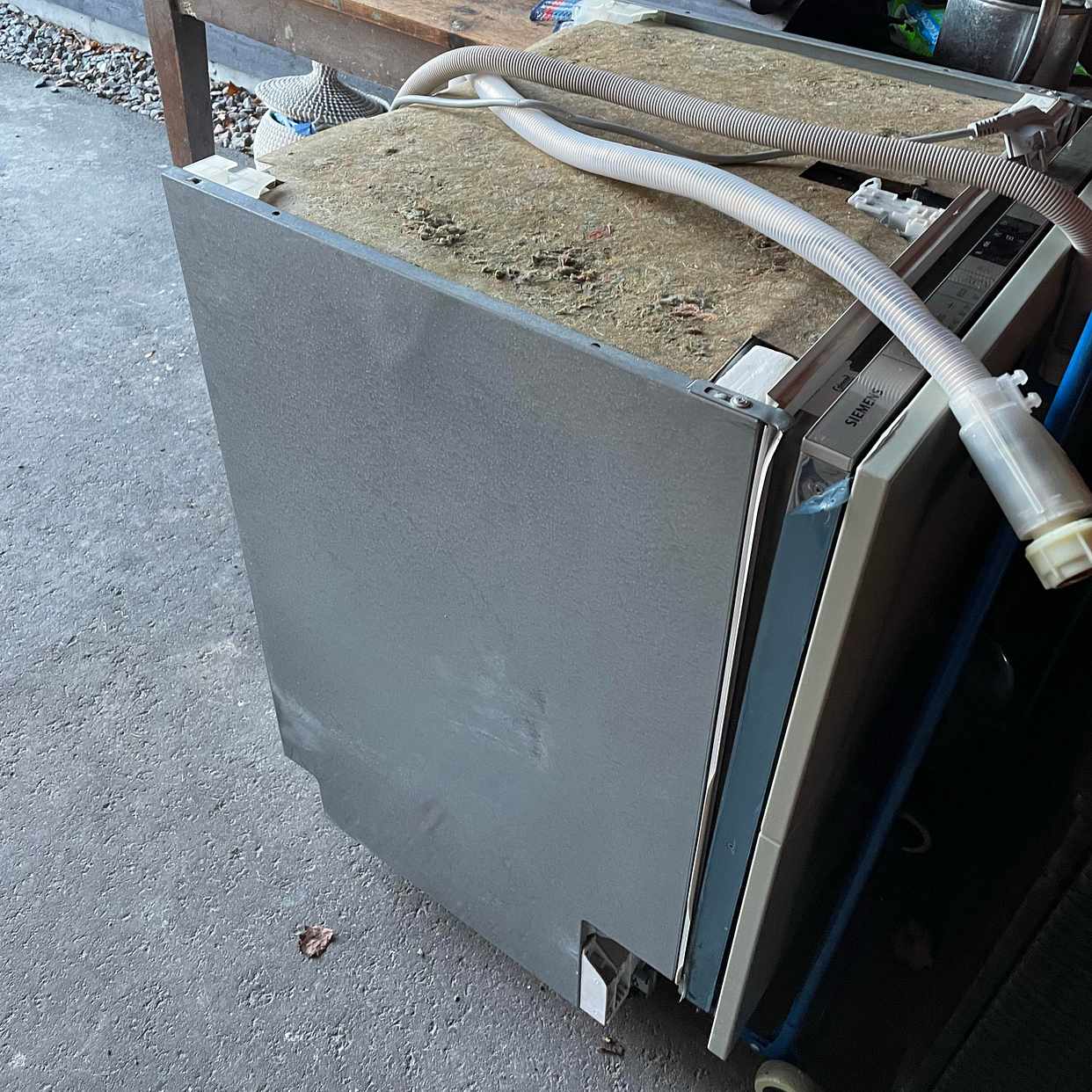 image of Remove dishwasher - Skarpnäck