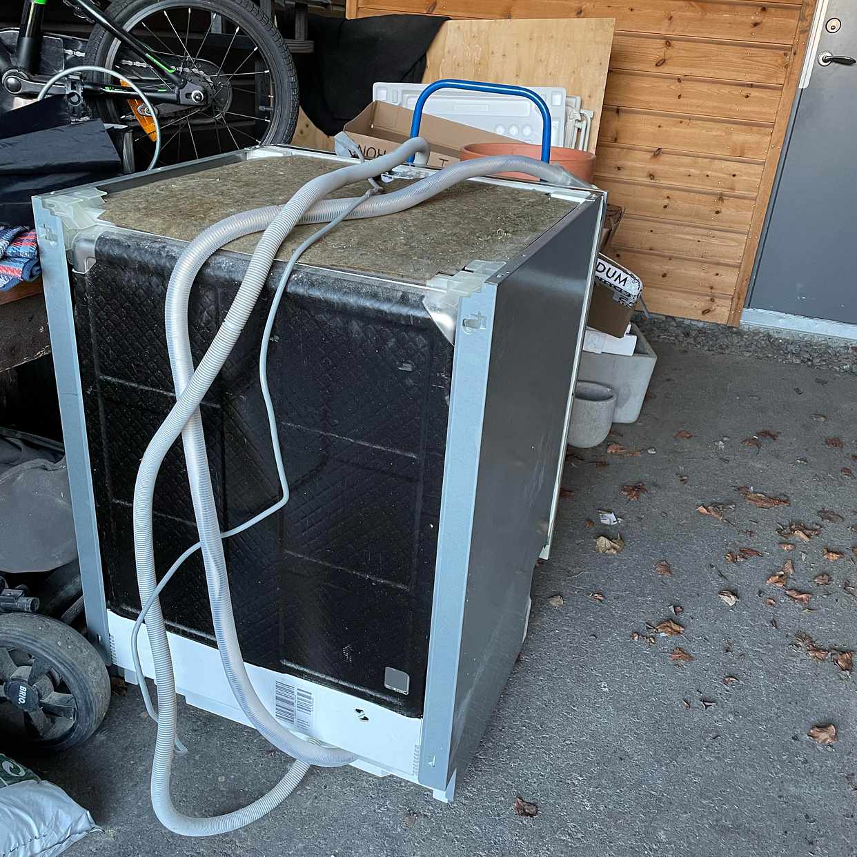 image of Remove dishwasher - Skarpnäck