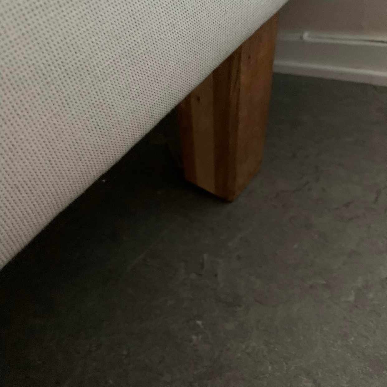 image of Säng 140 bortskänkes - 