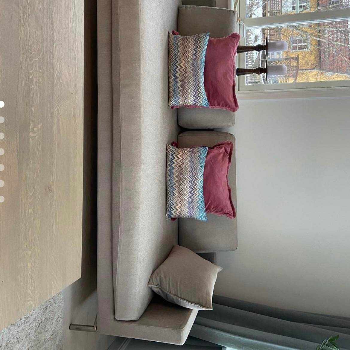 image of Flytta två soffor - 