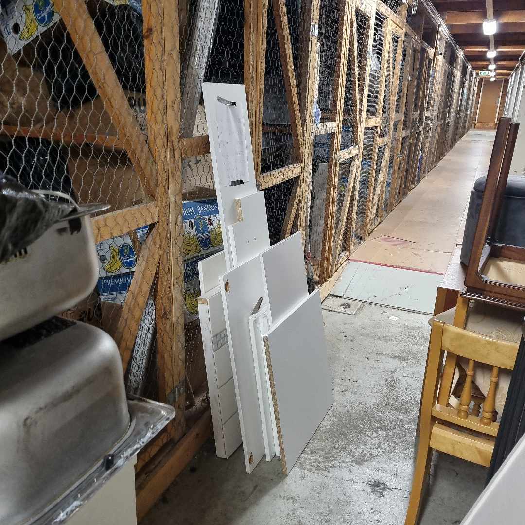 image of Möbler som ska återvinnas - Göteborg
