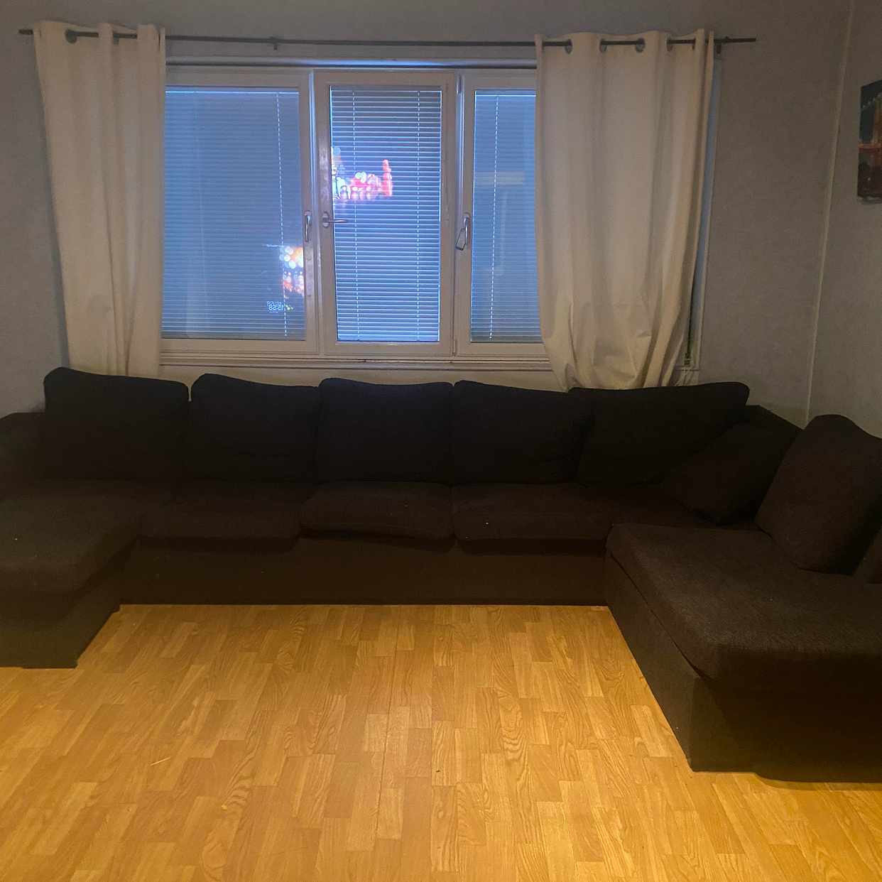 image of Slänga en soffa - Spånga