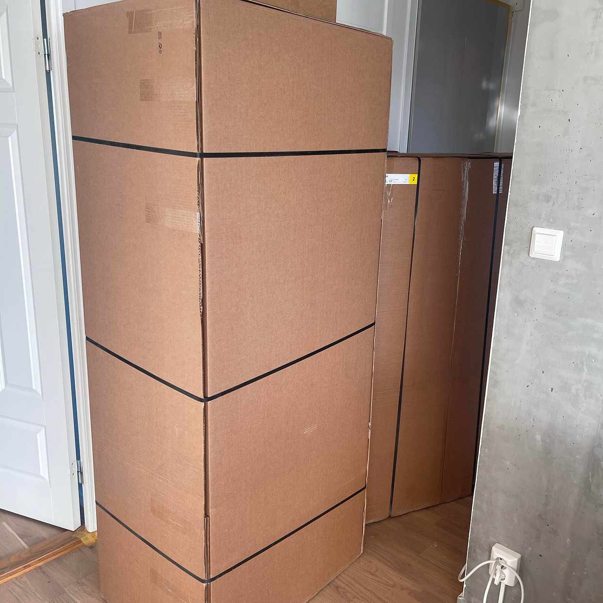 image of Soffa och garderober - 