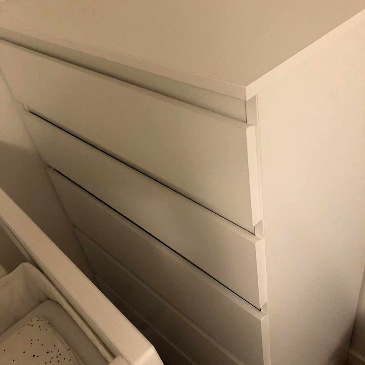 image of Chest of drawers - Bromma