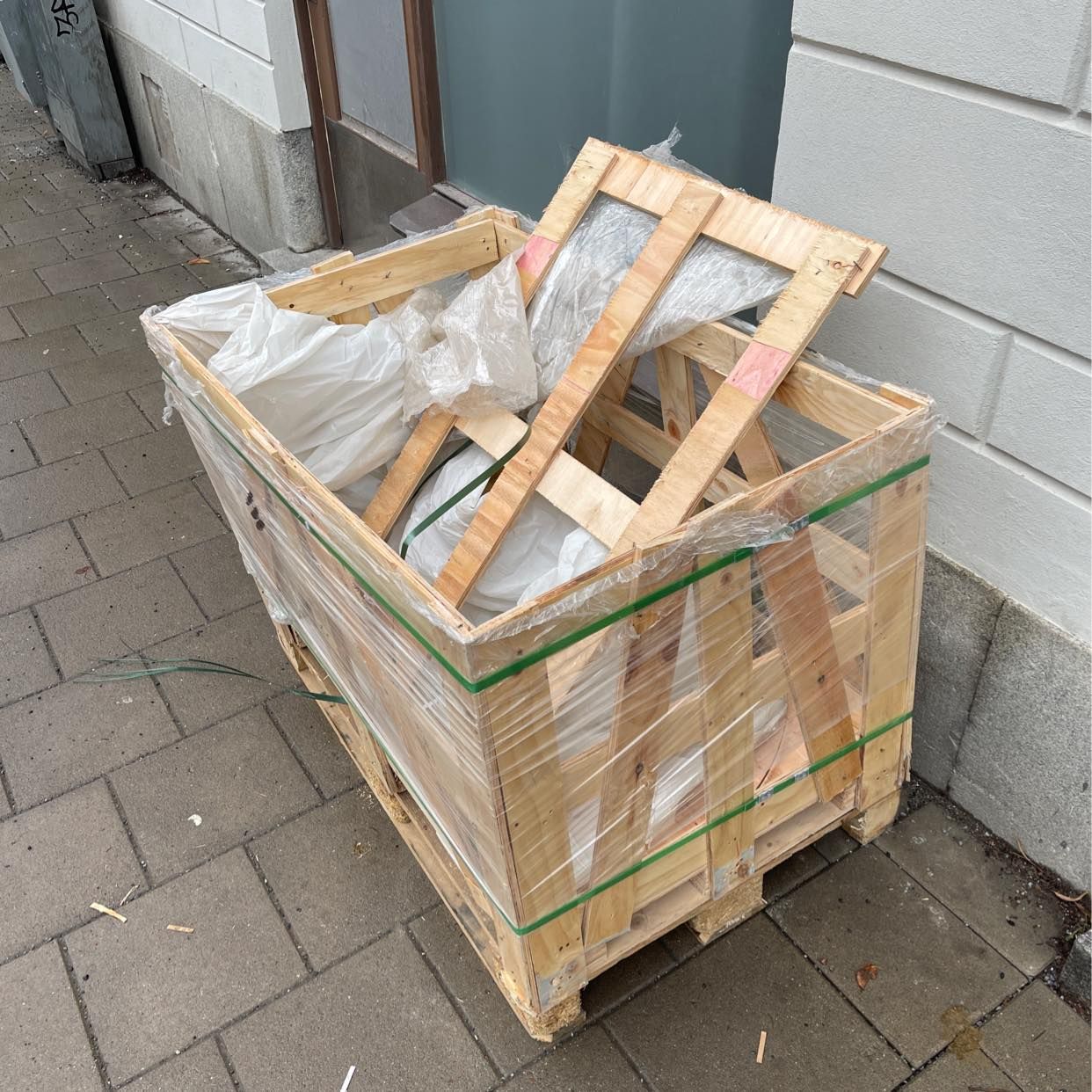 image of Tom eu pall med ram - Stockholm