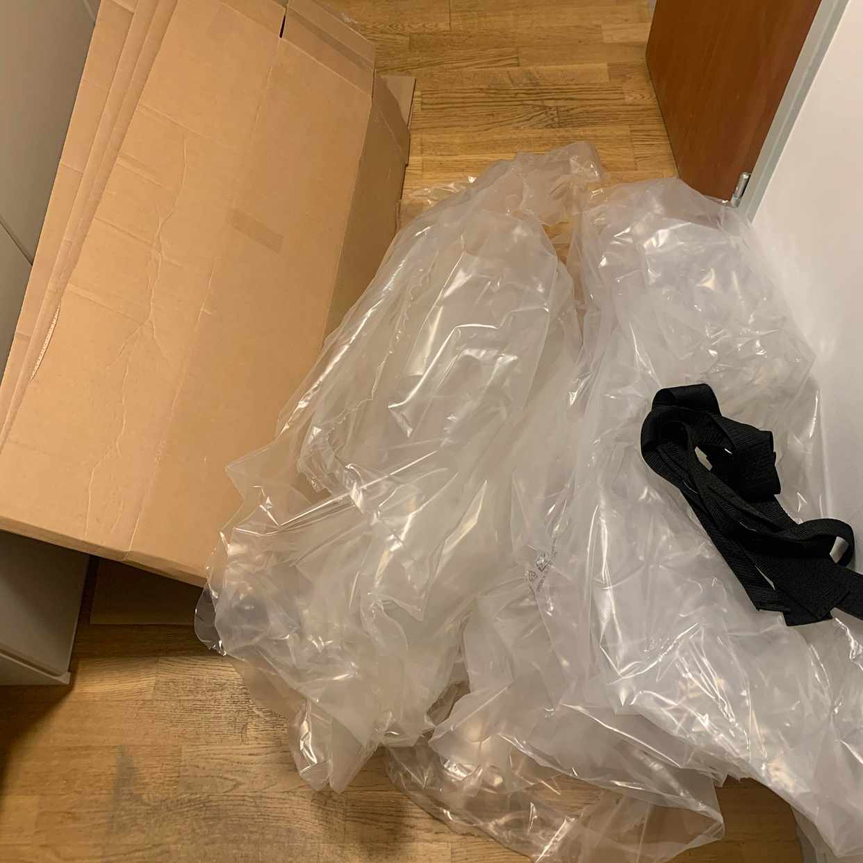 image of Recycle ikea packaging - Stockholm