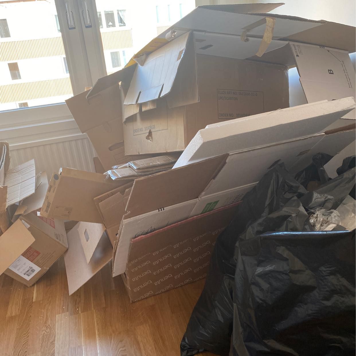 image of Collect and recycle - Saltsjöbaden